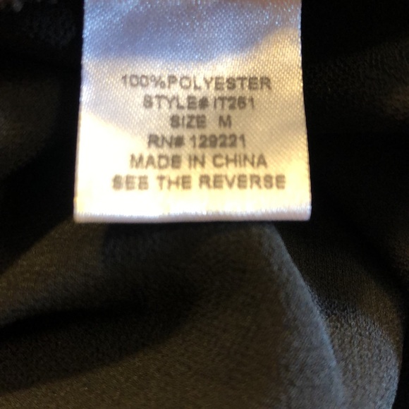 Signature Black Layered Flowing Tank Crop Top, M - Picture 6 of 6